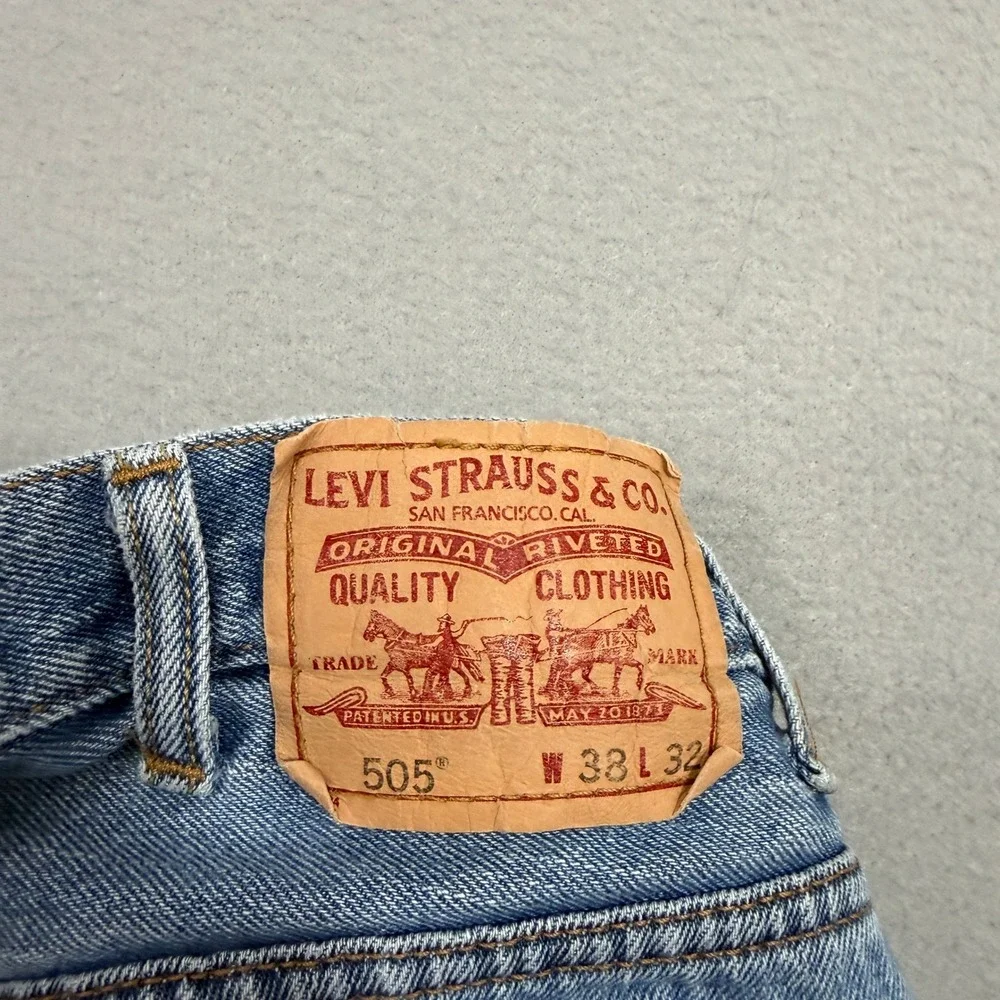 Vintage Levis 505 Regular Fit Jeans Men 38x32 (Fits 38x30) Blue y2k 2008 Western